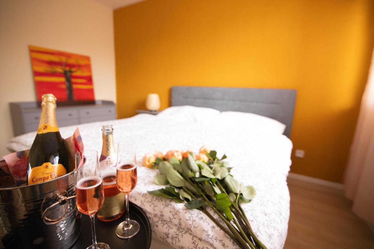 Naturalwood Apartment Жилина Экстерьер фото